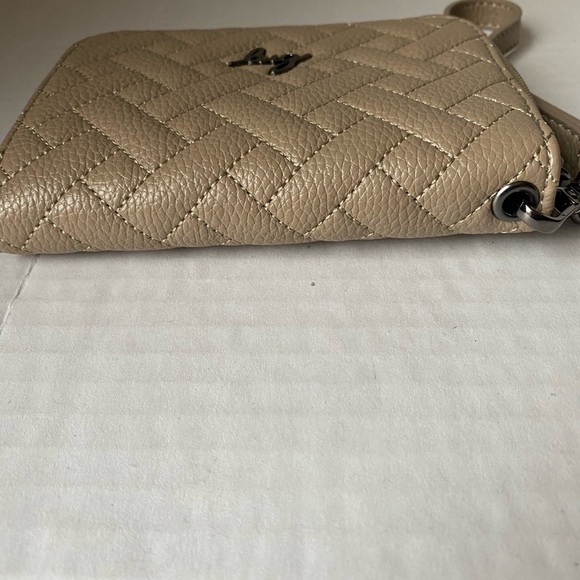 Lug Rodeo VL Wallet Sand New - Picture 6 of 15